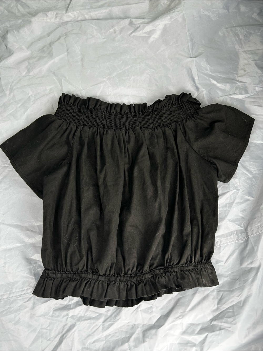 J Marie Black Off-Shoulder Smocked Crop Top - Picture 3 of 6